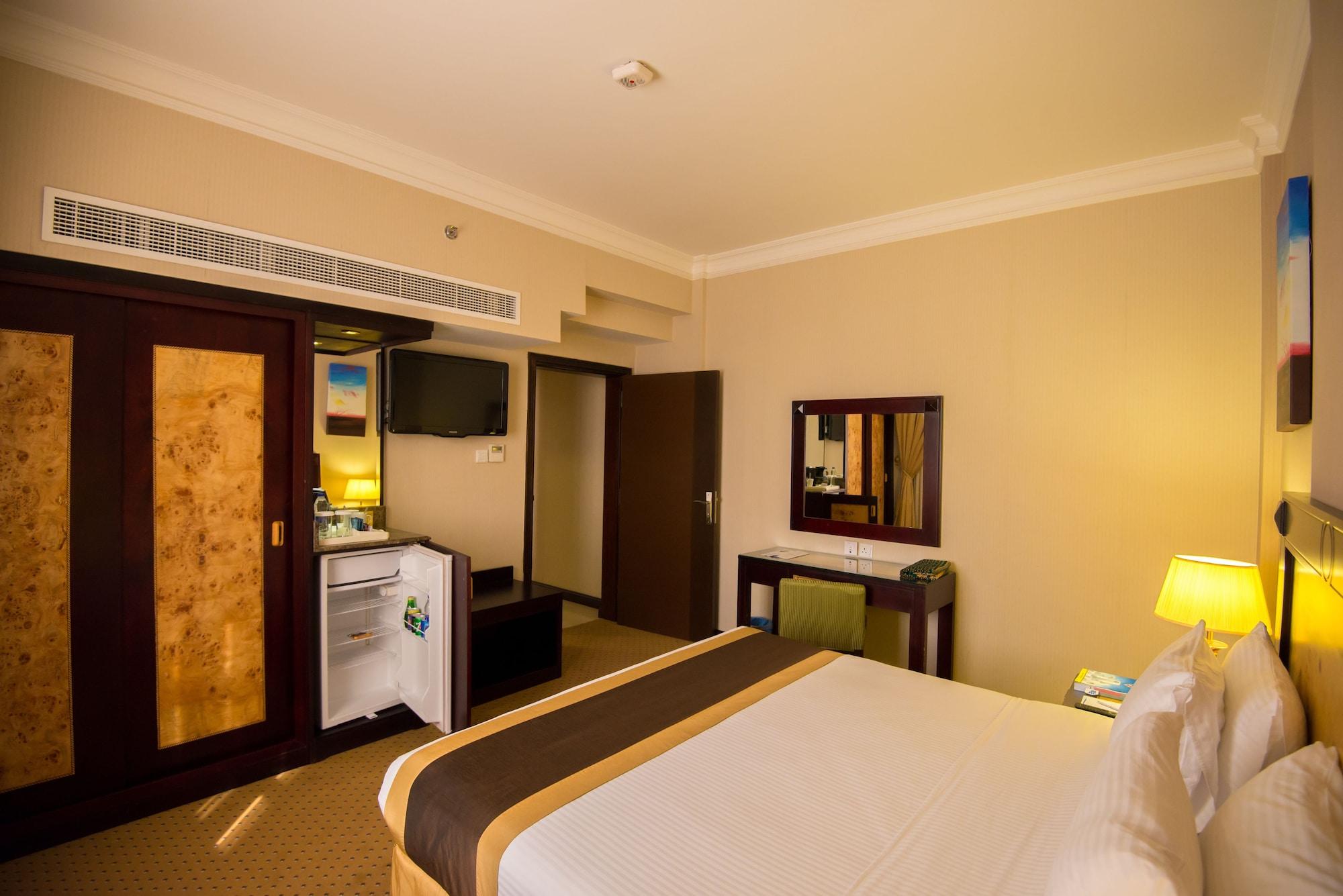 Caesar Hotel Mascate Extérieur photo