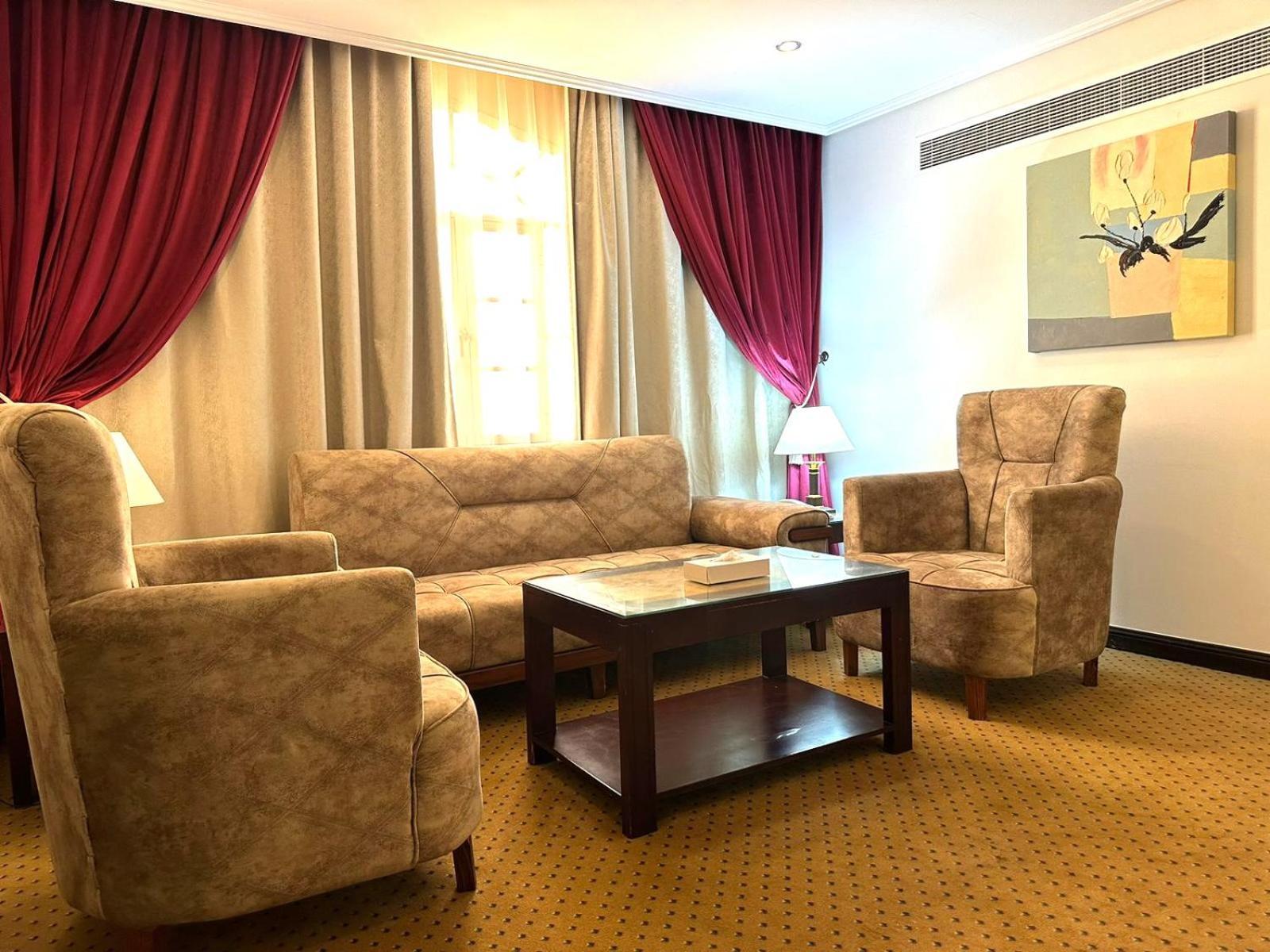 Caesar Hotel Mascate Extérieur photo