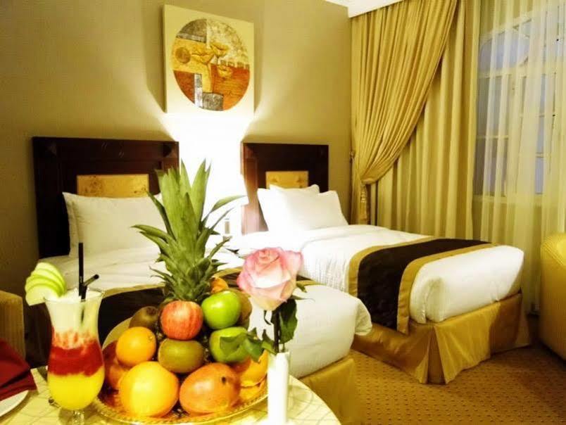 Caesar Hotel Mascate Extérieur photo
