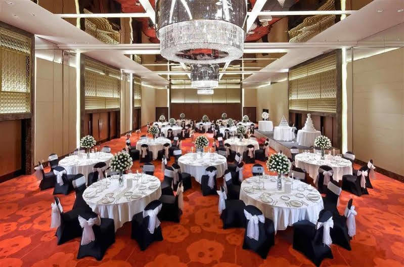 Caesar Hotel Mascate Extérieur photo
